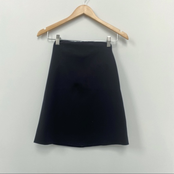 Babaton Alice Blouse Strapless Black - Picture 2 of 10